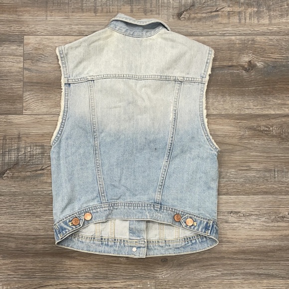 H&M denim vest - Picture 2 of 2